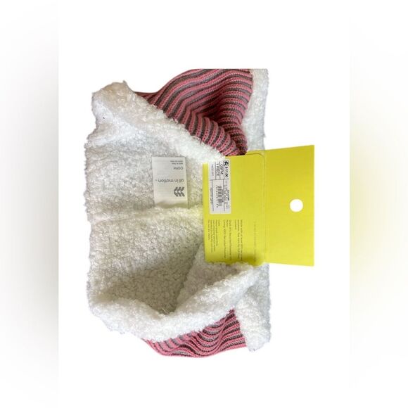 NWT All In Motion Pink Knit One Size Fits Most Neck Warmer Gator Fleece Lined - Picture 2 of 3